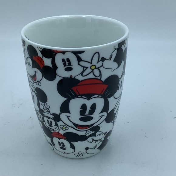 Disney Mickie & Minnie Mug - Picture 4 of 7
